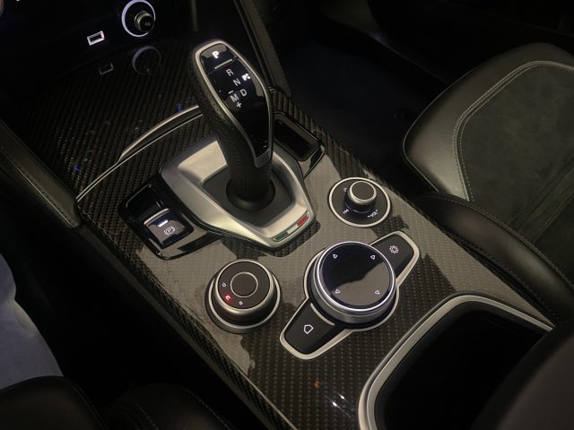 Alfa Romeo Stelvio 2.0 Turbo 280 CV AT8 Q4 Veloce 6000 EURO OPT!! - foto 4 di 4