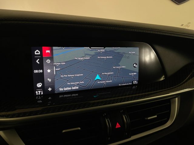 Alfa Romeo Stelvio 2.0 Turbo 280 CV AT8 Q4 Veloce 6000 EURO OPT!! usato a LATISANA