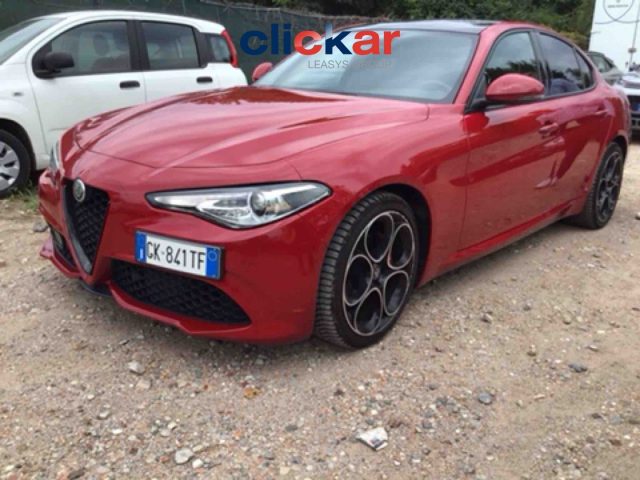 Alfa Romeo Giulia 2.0 Turbo 200 CV Sprint TETTO APRIBILE 3000OPT!! usato a LATISANA