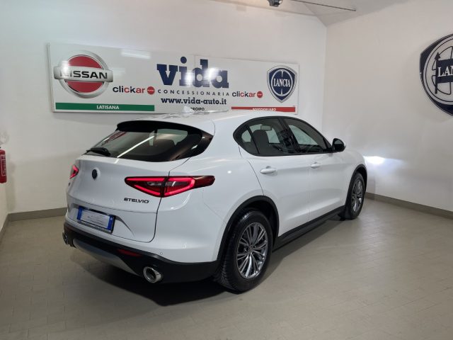 Alfa Romeo Stelvio 2.2 Turbodiesel 190 CV AT8 Q4 Business - foto 2 di 4