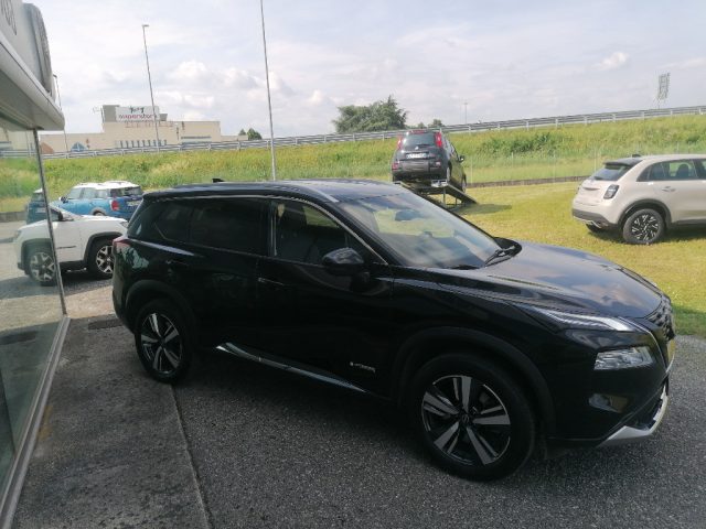 Nissan X-Trail e-Power 2WD 5 posti Tekna - foto 3 di 4