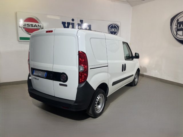 Fiat Doblo 1.6 MJT 105CV S&S 3 POSTI Cargo Business - foto 2 di 4