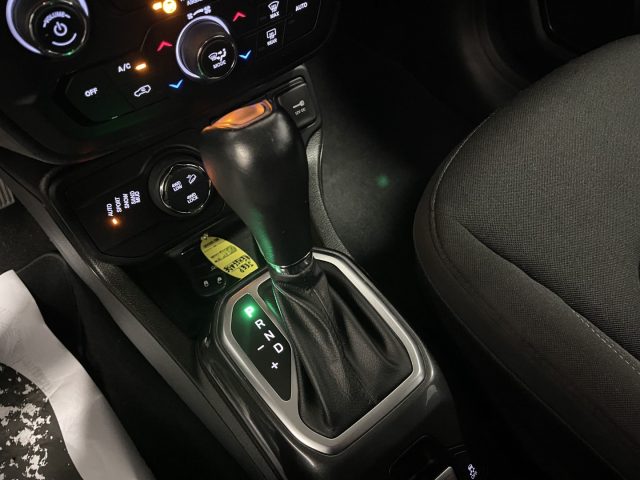 Jeep Renegade 1.3 T4 190CV PHEV 4xe AT6 Limited - foto 4 di 4