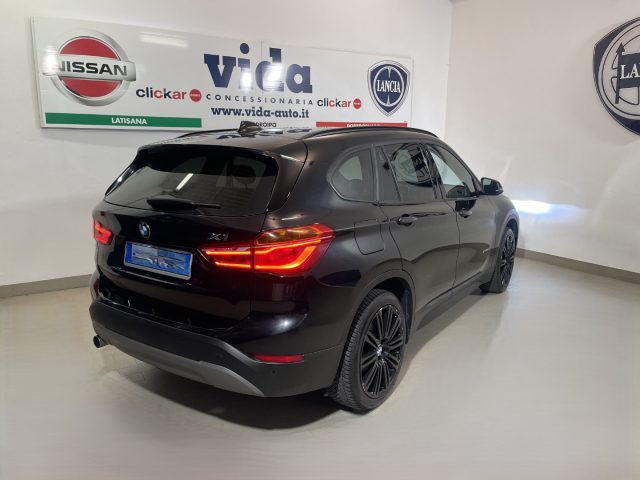 BMW X1 sDrive18d Business - foto 2 di 4