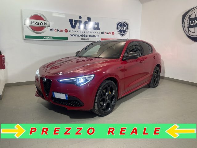 Alfa Romeo Stelvio 2.0 Turbo 280 CV AT8 Q4 Veloce 6000 EURO OPT!! usato a LATISANA