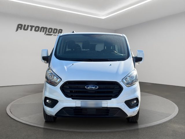 Ford Transit Custom L2H1 9POSTI PEDANA DISABILI - foto 3 di 4