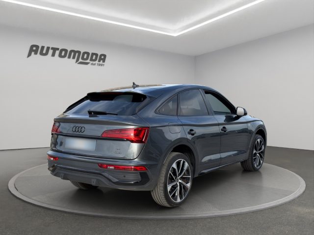 Audi Q5 40 2.0 tdi Identity Black - foto 4 di 4