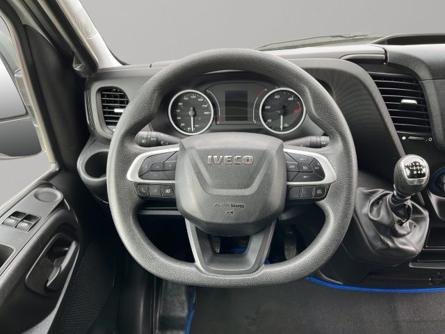 Iveco Daily 35S14 3.0 FURGONATO BOX usato a SAN MINIATO