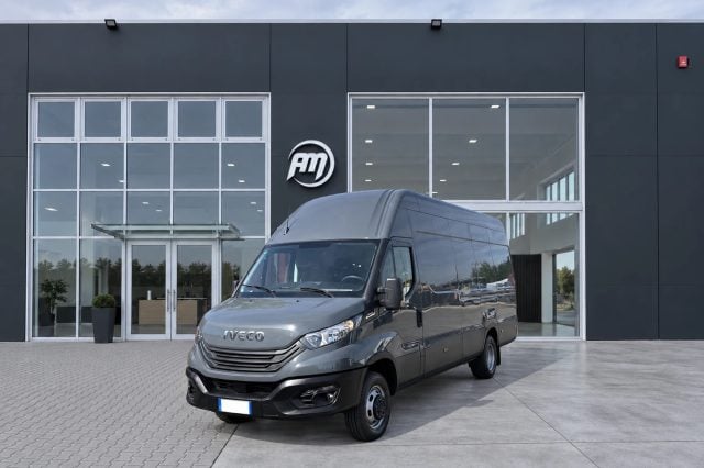 Iveco Daily 35C18H 4100 L4H3 ALLESTITO KM0 - foto 2 di 4
