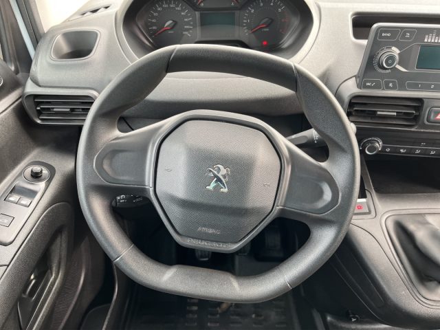 Peugeot Partner 1.5HDi 100CV Premium ALLESTITO usato a SAN MINIATO