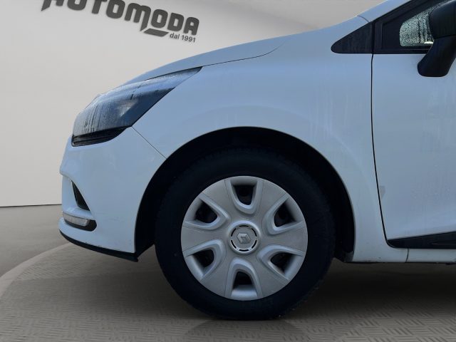 Renault Clio AUTOCARRO N1 2POSTI, del 2019, 45.529 km, in vendita a San Miniato (PI)