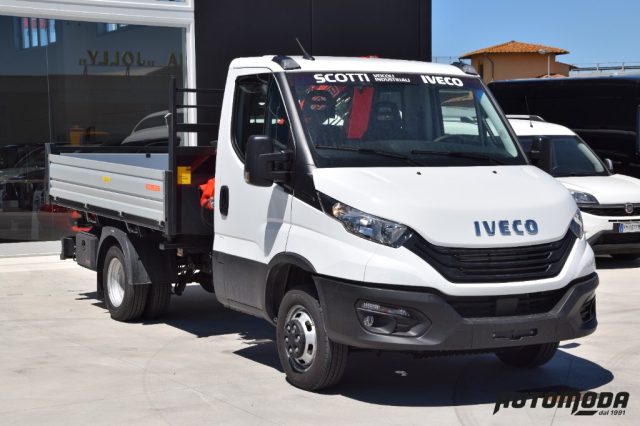 Iveco Daily 35C14V 2.3 Diesel Gru ribaltabile nuovo a SAN MINIATO