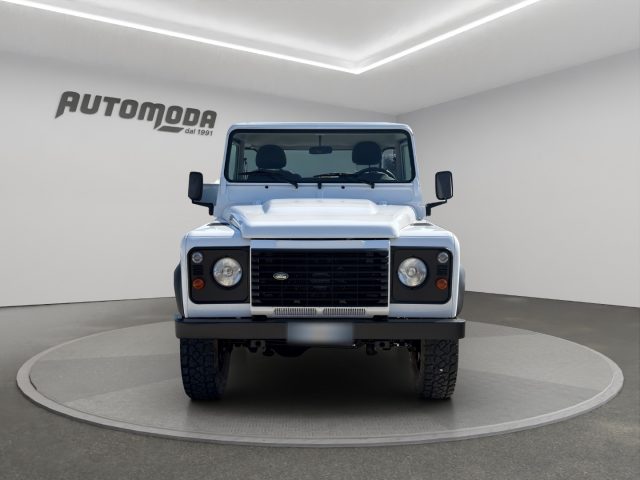 Land Rover Defender 2.2 TD4 110 PICK-UP - foto 2 di 4