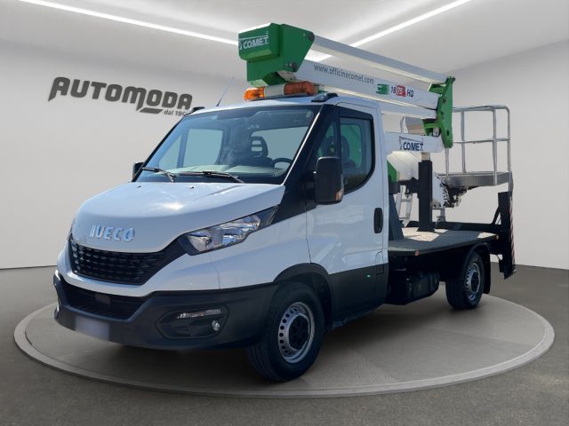 Iveco Daily piattaforma aerea 35S14H usato a SAN MINIATO