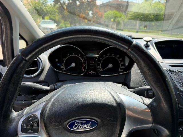 Ford Fiesta 1.2 60CV 5 porte OK NEOPATENTATO usato a GUASTALLA