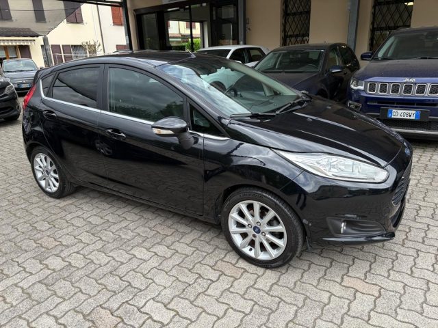 Ford Fiesta 1.5 TDCi 95CV 5 porte Titanium OK NEOPATENTATO - foto 3 di 4
