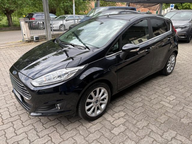 Ford Fiesta 1.5 TDCi 95CV 5 porte Titanium OK NEOPATENTATO - foto 1 di 4