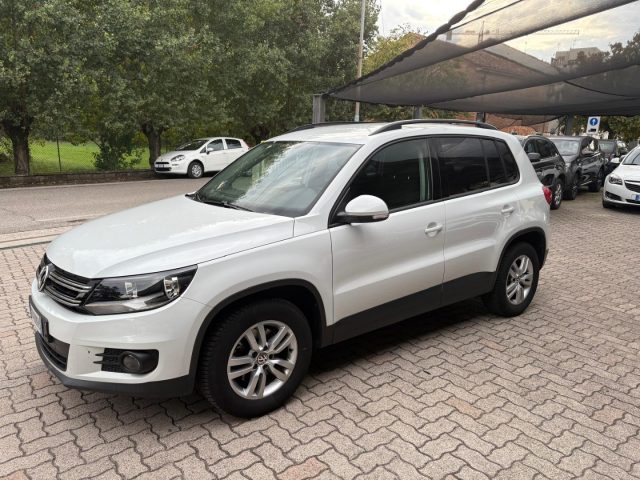 Volkswagen Tiguan 2.0 TDI 110CV Business Sport & Style OK NEOPATENTA usato a GUASTALLA