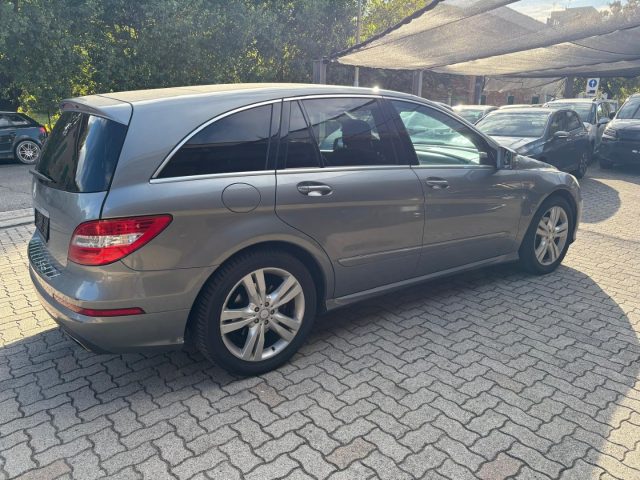 Mercedes-Benz R 350 CDI cat 4Matic Premium 7 POSTI - foto 4 di 4