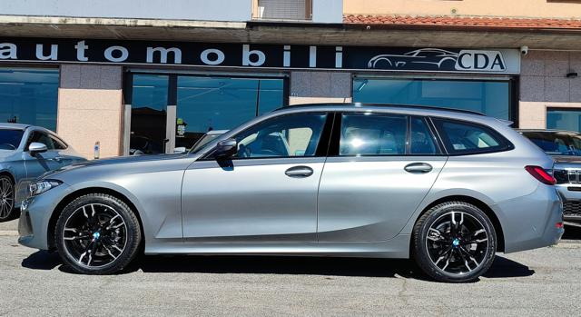 BMW 318 d 48V Touring "SENZA VINCOLO FINANZIAMENTO - foto 3 di 4