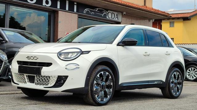 Fiat 600 Hybrid 100CV MHEV La Prima *SENZA VINCOLO FINANZ., del 2024, 22.000 km, in vendita a Rovato (BS)