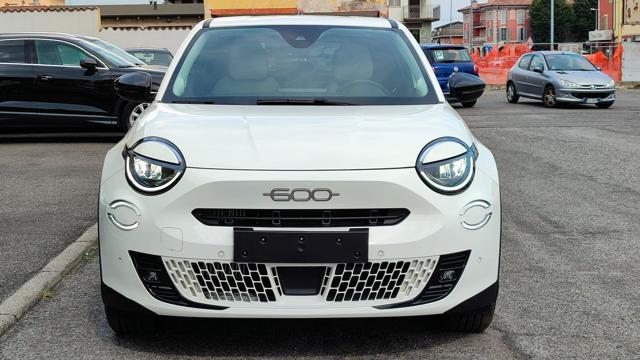 Fiat 600 Hybrid 100CV MHEV La Prima *SENZA VINCOLO FINANZ. - foto 2 di 4