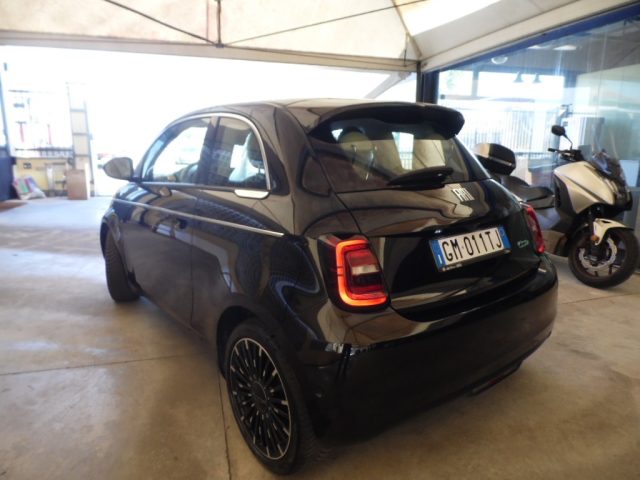 Fiat 500e La Prima 43kw - foto 4 di 4