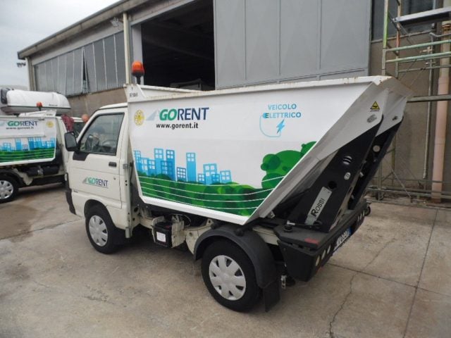 Piaggio Porter Cabinato Electric-Power RACCOLTA RIFIUTI - foto 3 di 4