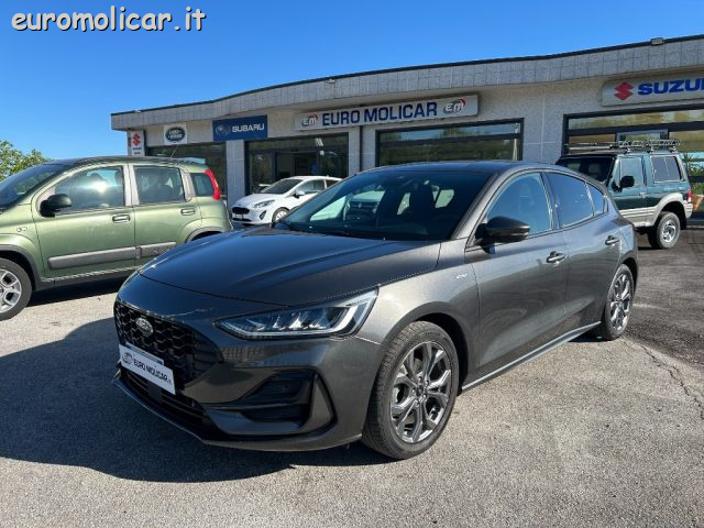 Ford Focus 1.0 EcoBoost Hybrid 125 cv ST-Line usato a CAMPODIPIETRA