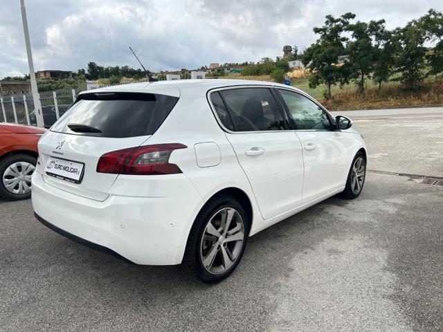 Peugeot 308 Blue HDi 130 Allure - foto 2 di 4