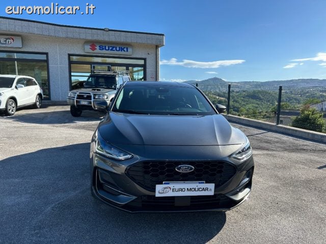 Ford Focus 1.0 EcoBoost Hybrid 125 cv ST-Line - foto 2 di 17