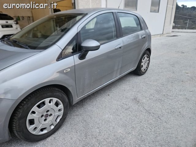 Fiat Punto Evo 1.3 Mjt 75 cv Dynamic - foto 3 di 6