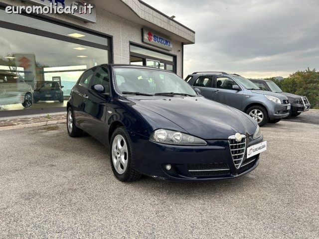 Alfa Romeo 147 1.9 JTD 120 cv Distinctive - foto 3 di 4
