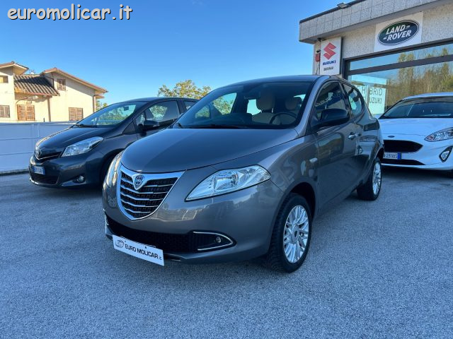 Lancia Ypsilon 0.9 TwinAir 85 CV Gold Metano - foto 4 di 4