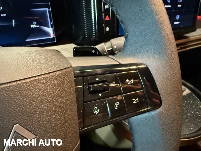 Lancia Ypsilon Hybrid e-DCT - foto 2 di 4