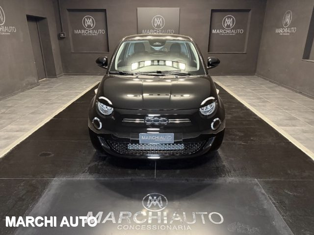 Fiat 500e Berlina 42 kWh Red - foto 2 di 4