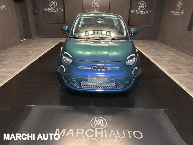 Fiat 500e 3+1 23,65 kWh - Pack Comfort - foto 2 di 4