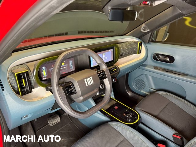 Fiat Grande Panda 44kWh Red, del 2025, 10.000 km, in vendita a Bastia Umbra (PG)