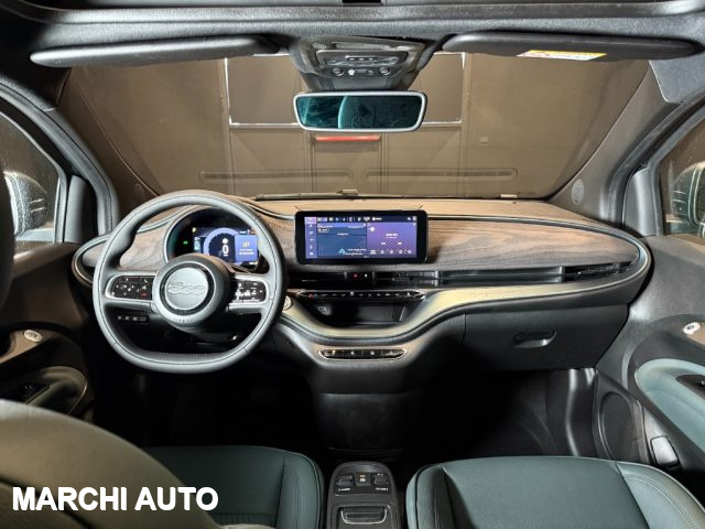 Fiat 500e Giorgio Armani Berlina 42 kWh, in vendita a Bastia Umbra (PG)