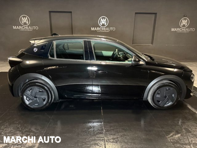 Lancia Ypsilon Hybrid e-DCT - foto 4 di 4