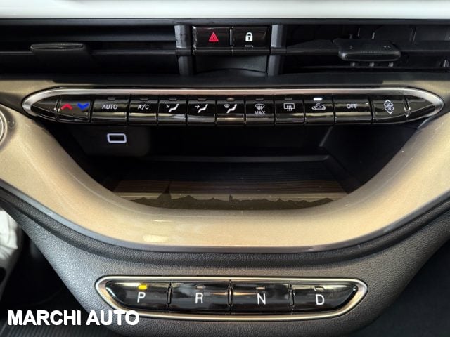 Fiat 500e Berlina 23,65 kWh, del 2024, 2.000 km, in vendita a Bastia Umbra (PG)