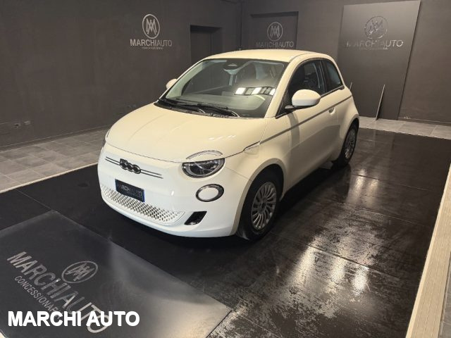 Fiat 500e Berlina 23,65 kWh usato a BASTIA UMBRA
