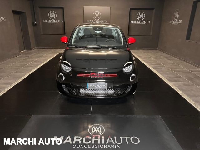 Fiat 500e Red Berlina 23,65 kWh - foto 2 di 4