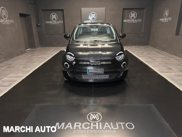 Fiat 500e Berlina 42 kWh - foto 2 di 4