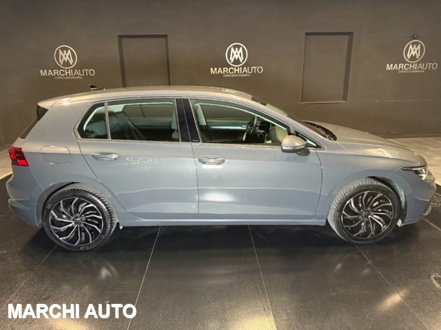 Volkswagen Golf 1.0 TSI EVO Life - foto 4 di 29