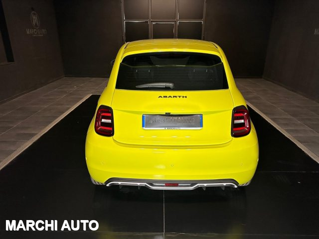 Abarth 500e Turismo, del 2024, 33.000 km, in vendita a Bastia Umbra (PG)