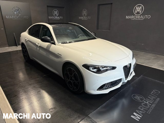 Alfa Romeo Giulia 2.2 Turbodiesel 210 CV AT8 AWD Q4 Veloce - foto 3 di 4