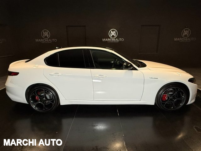 Alfa Romeo Giulia 2.2 Turbodiesel 210 CV AT8 AWD Q4 Veloce - foto 4 di 4