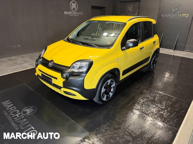 Fiat Panda 1.0 FireFly Hybrid City Cross, del 2020, 49.500 km, in vendita a Bastia Umbra (PG)