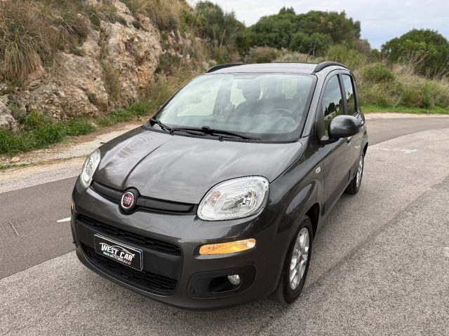 Fiat Panda 1.3 MJT 95 CV S&S Lounge - foto 3 di 4